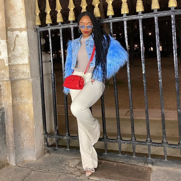 Meet your Posher, N’Naserri - Picture 3 of 7